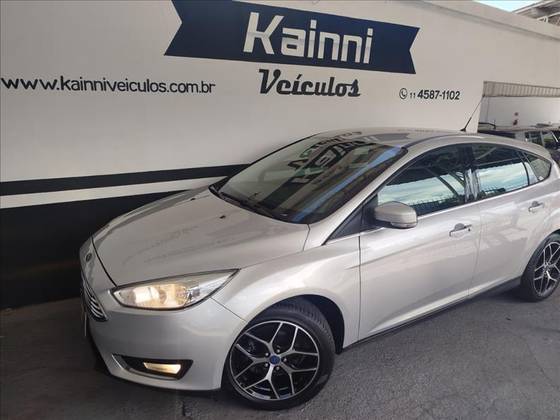 FORD FOCUS 2.0 TITANIUM PLUS SEDAN 16V FLEX 4P POWERSHIFT FORD FOCUS 2.0 TITANIUM PLUS SEDAN 16V FLEX 4P POWERSHIFT